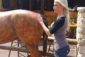 朝鲜少妇xxxx做受运动