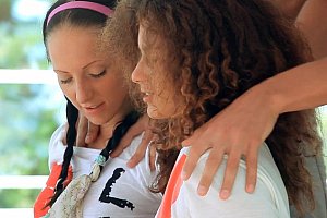 体育生捆绑被榨精呻吟网站